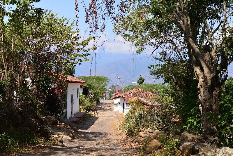 DSC_0947.JPG - Along the Camino Real from Barichara