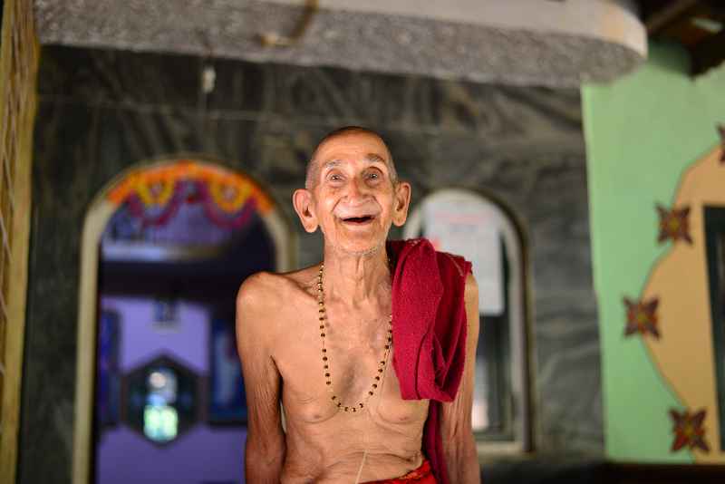 DSC_0413.JPG - 92 year old villager