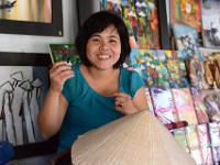 making traditional hat near Hue